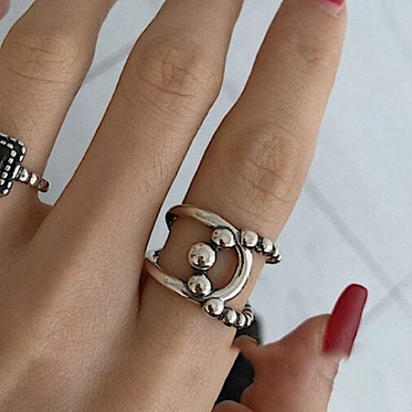 Sterling Silver Adjustable Size Ring - Picture 3 of 12